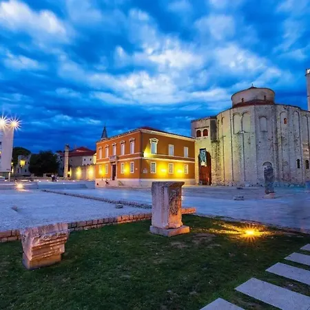 Apartman La Paulina's Iii *