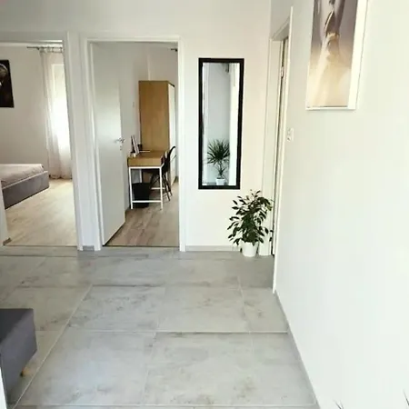 Apartament La Paulina's Iii *