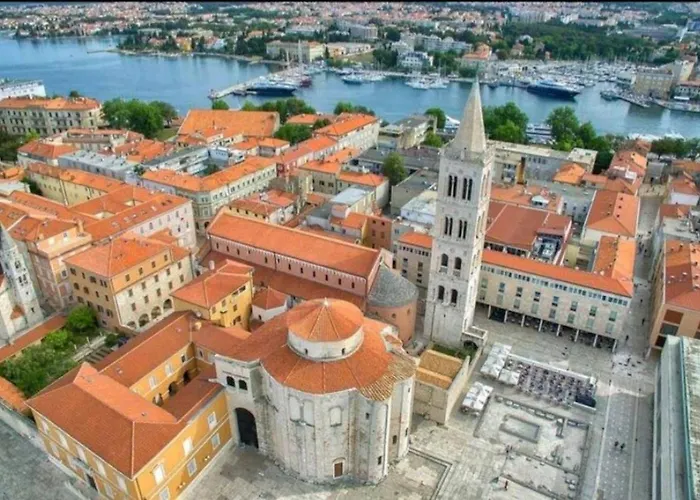 La Paulina's Iii 아파트 *