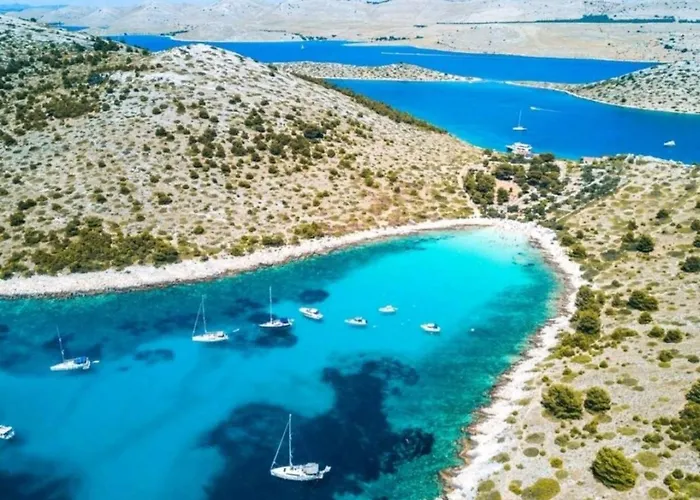 La Paulina's Iii 아파트